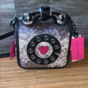 NWT Betsey Johnson Cross Body Phone Purse